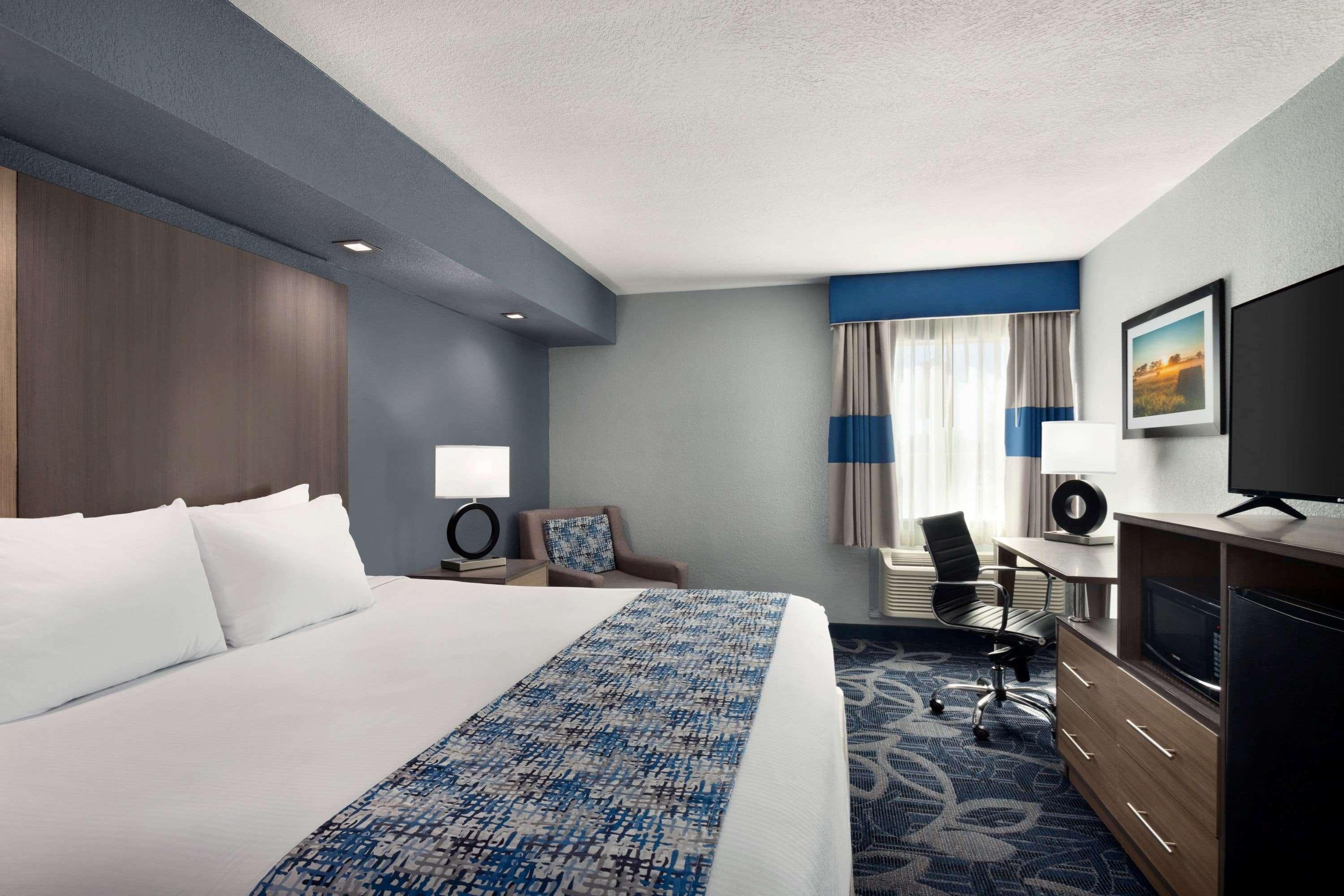 Baymont Inn & Suites Shawnee Eksteriør bilde