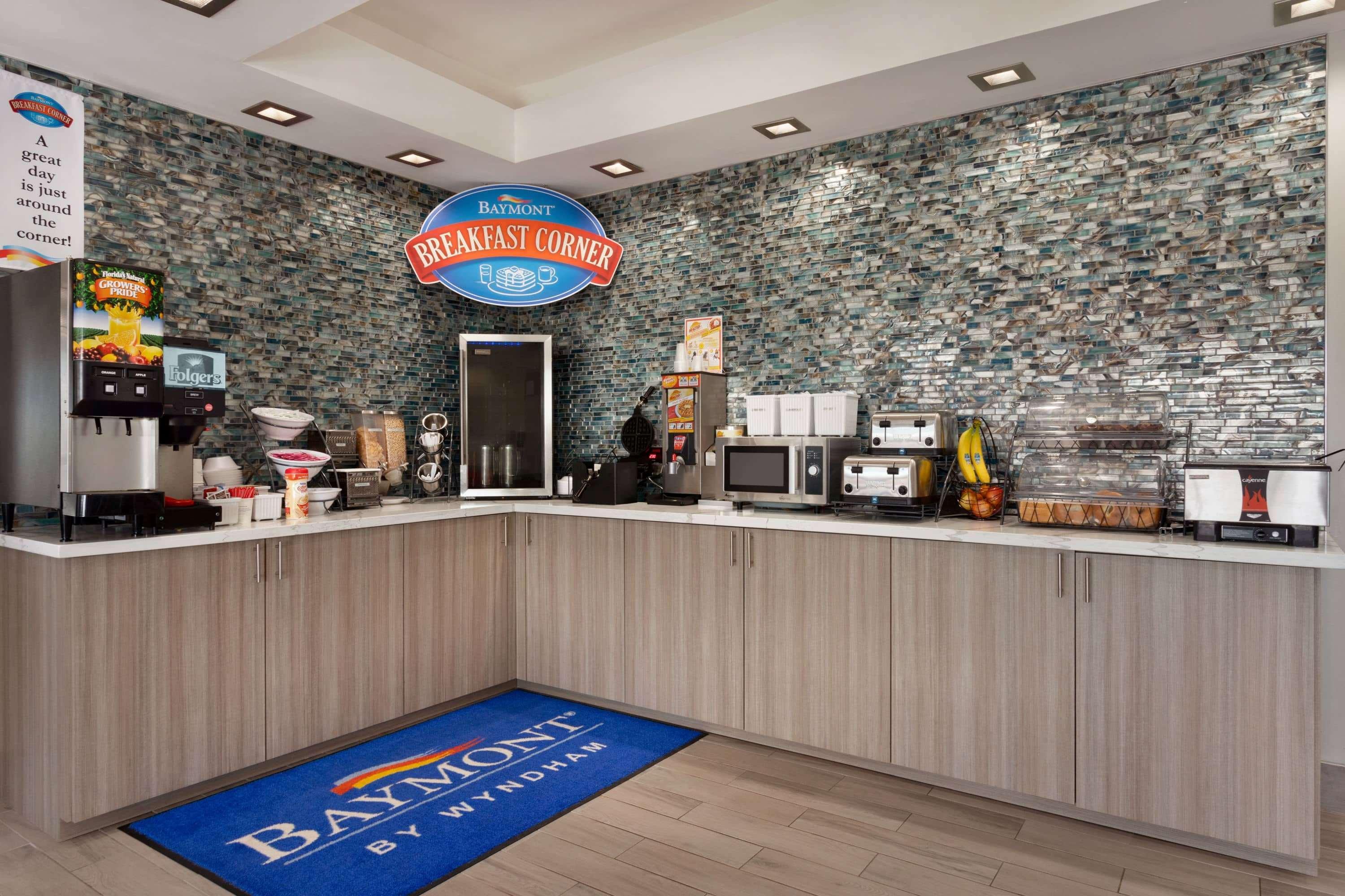 Baymont Inn & Suites Shawnee Eksteriør bilde