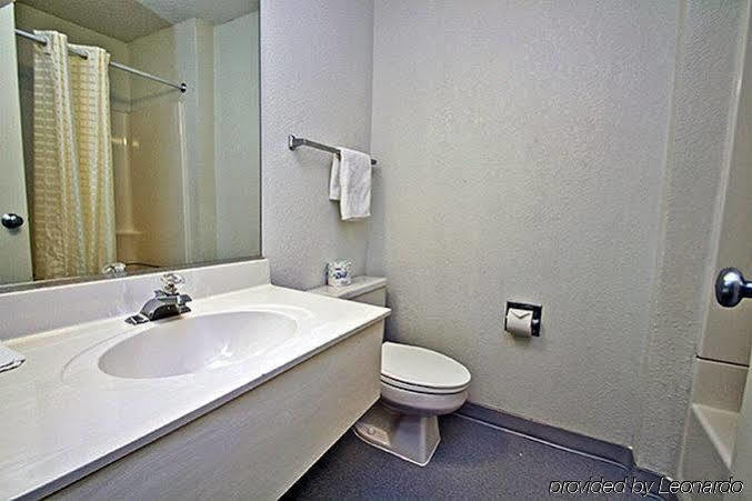 Baymont Inn & Suites Shawnee Eksteriør bilde