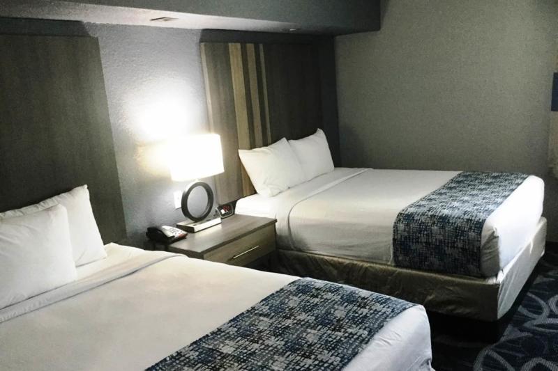 Baymont Inn & Suites Shawnee Eksteriør bilde