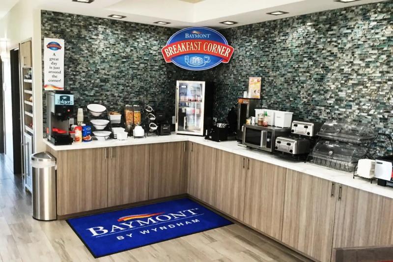 Baymont Inn & Suites Shawnee Eksteriør bilde